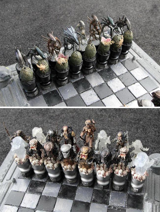 Шахматы «Чужие» против «Хищников»