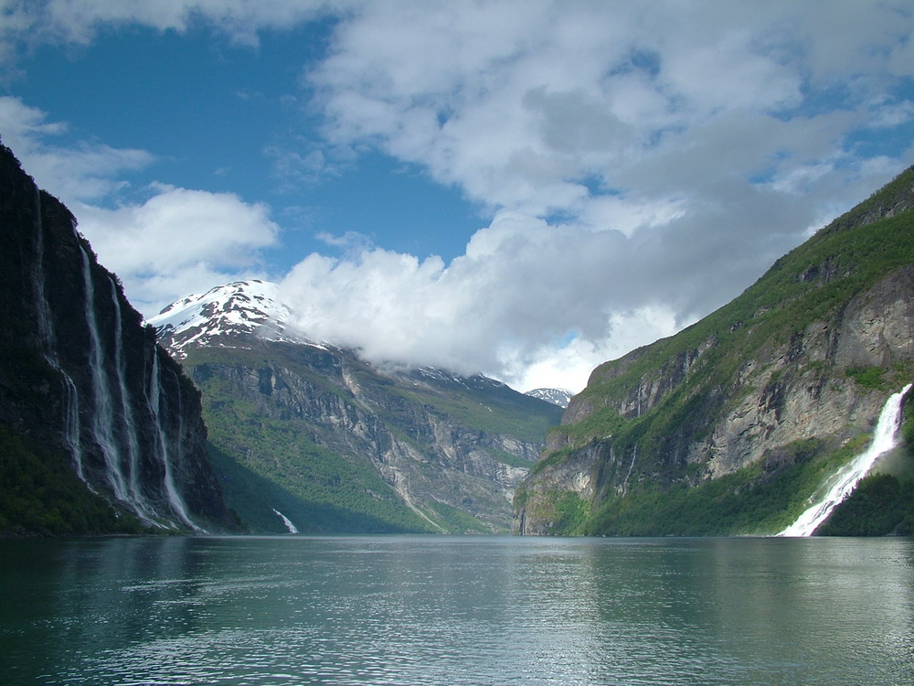 Водопад Семь сестёр, Гейрангер-фьорд, Норвегия