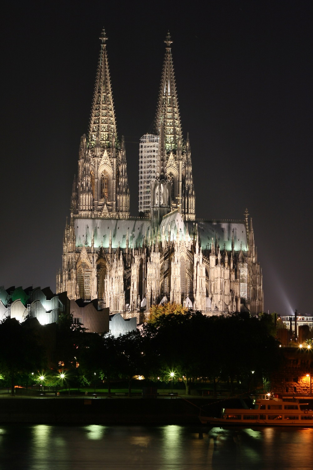 Кёльнский собор Пресвятой Богородицы и Святого Петра, Кёльн, Германия