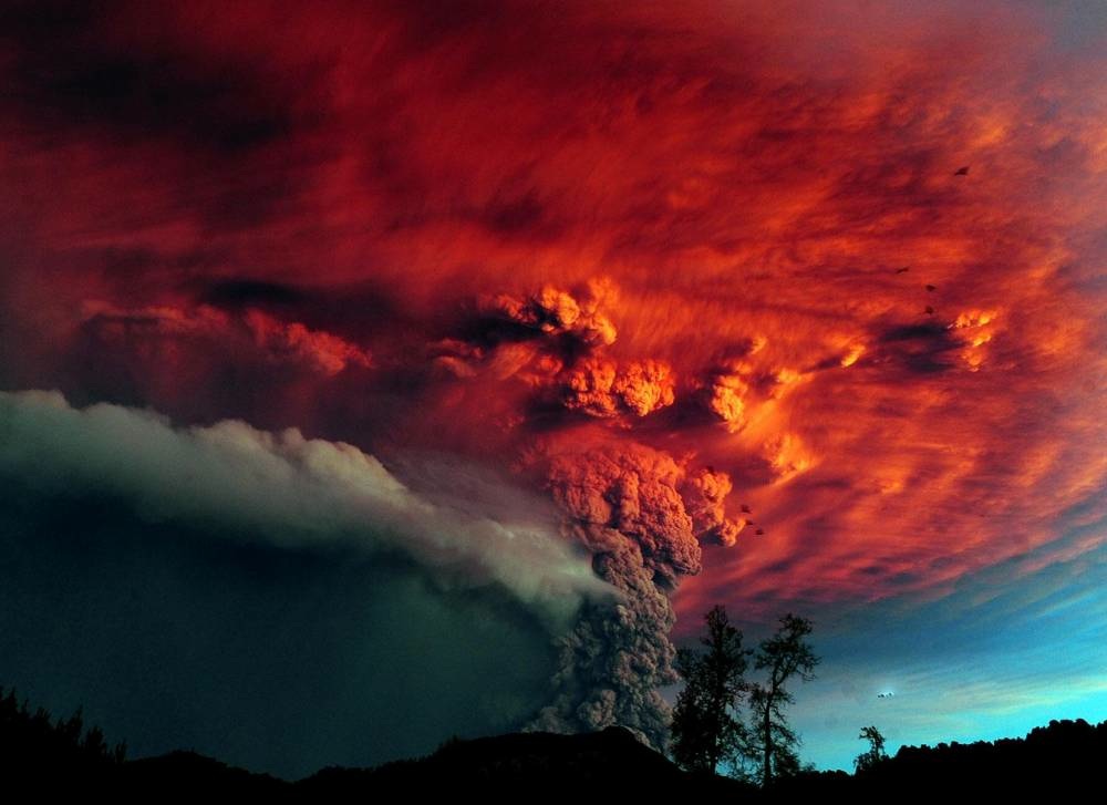 Извержение вулкана Пуйеуэ (Чили, 2011 год)