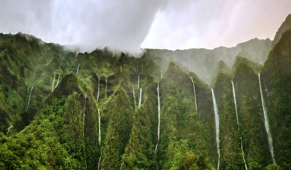 Оаху (O ahu) – остров тысячи водопадов