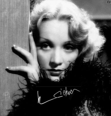   (. Marlene Dietrich),      (. Marie Magdalene Dietrich).     (1932)