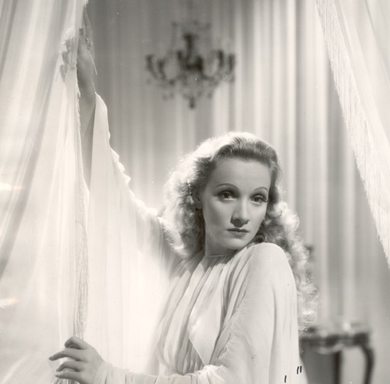   (. Marlene Dietrich)