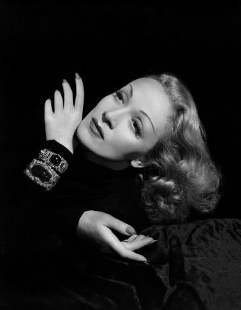   (. Marlene Dietrich)