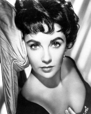    (. Elizabeth Rosemond Taylor)